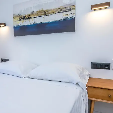 Apartment Lea Modern Attic Escape With Peaceful Terrace