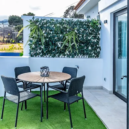 Lea Modern Attic Escape With Peaceful Terrace דירה *