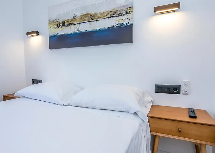 Apartament Lea Modern Attic Escape With Peaceful Terrace