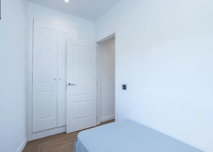 Apartmán Lea Modern Attic Escape With Peaceful Terrace *